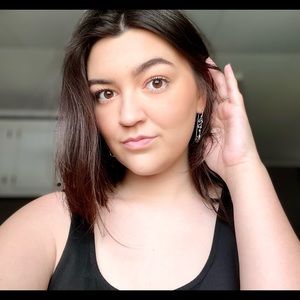 Meet your Posher, Kaitlynn